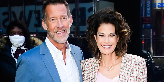 Former "Desperate Housewives" co-stars reunited for a Hallmark Christmas movie, and Denton admitting he had a crush on Hatcher while filming the show.