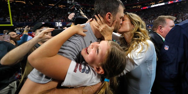 Tom Brady has two children with Gisele Bündchen.  Benjamin and Vivian as well as son Jack with ex-girlfriend Bridget Moynahan.