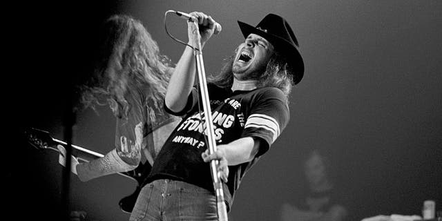 Singer-frontman Ronnie Van Zant of Lynyrd Skynyrd is shown performing at the Omni Coliseum on July 5, 1975, in Atlanta, Georgia. 