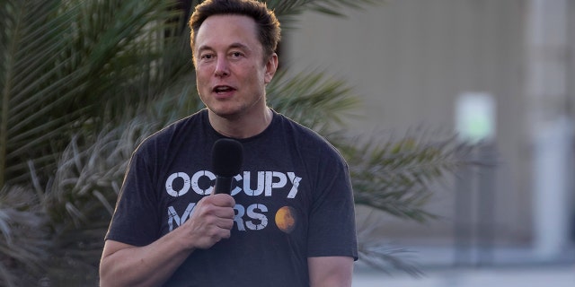 SpaceX founder Elon Musk speaks at the joint T-Mobile and SpaceX event in Boca Chica Beach, Texas, August 25, 2022. 