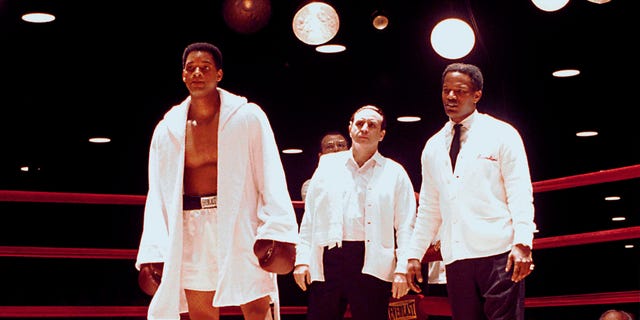 Smith received an Oscar nomination for his performance in "Ali." 