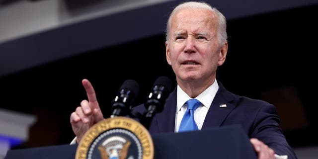 Obama marketing campaign blitz in full swing as Biden backs off days earlier than midterms: ‘They do not need him’