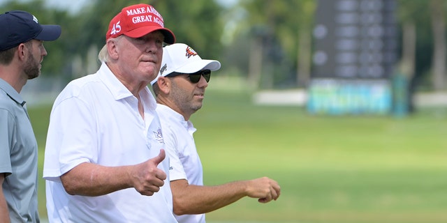 Donald Trump golfing