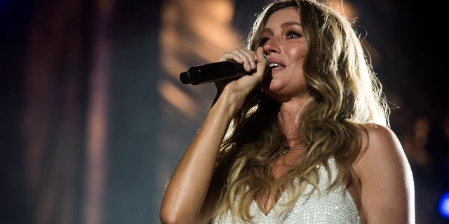 Gisele Bündchen commented on a cryptic post with a quote from life coach Jay Shetty. It read, "You can't be in a committed relationship with someone who is inconsistent with you. Read that again."