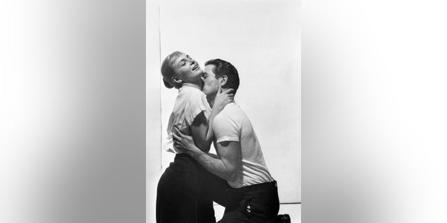Joanne Woodward and Paul Newman as Clara Varner and Ben Quick in the film ‘The Long Hot Summer'. It was based on a novel by William Faulkner and directed by Martin Ritt, circa 1958. The couple remained together until Newman's death in 2008.