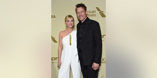 Anne Heche and James Tupper on red carpet
