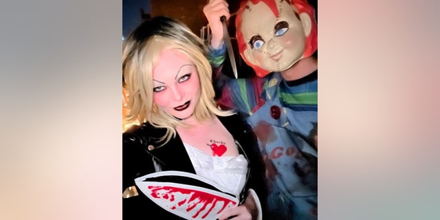 Elle Fanning est devenue Tiffany et Chucky du film d'horreur "Un jeu d'enfant."