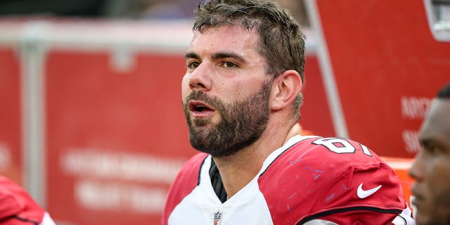 Arizona Cardinals offensive guard Justin Pugh during the Los Angeles Rams game on Oct. 3, 2021, at SoFi Stadium in Inglewood, California.