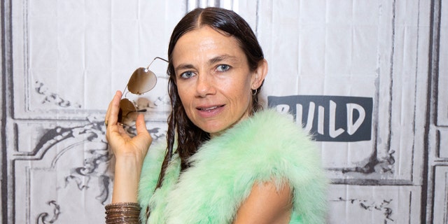 Justine Bateman Gets Candid On Aging And The Idea That Womens Faces Are ‘broken And Need ‘to