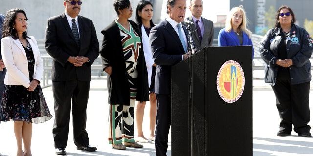 Los Angeles Unified School District (LAUSD) Superintendent Alberto Carvalho is finding himself isolated during the school strike.