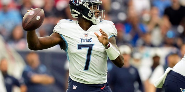 Tennessee Titans quarterback Malik Willis passes against the Houston Texans during the first half of a game Oct. 30, 2022, in Houston. 