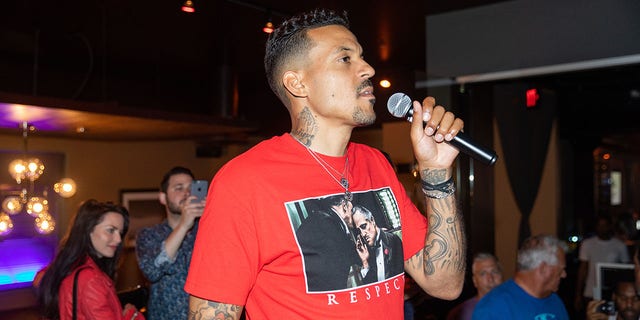 Matt Barnes speaks to a crowd at the Bowl 4 a Cure event hosted by him and Snoop Dogg at Lucky Strike Aug.  10, 2018, in Los Angeles. 