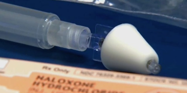 The National Institute on Drug Abuse says the distribution of naloxone could save lives.