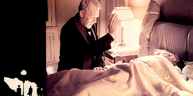 The Exorcist, lobbycard, Max Von Sydow, Linda Blair, 1973. (Photo by LMPC via Getty Images)