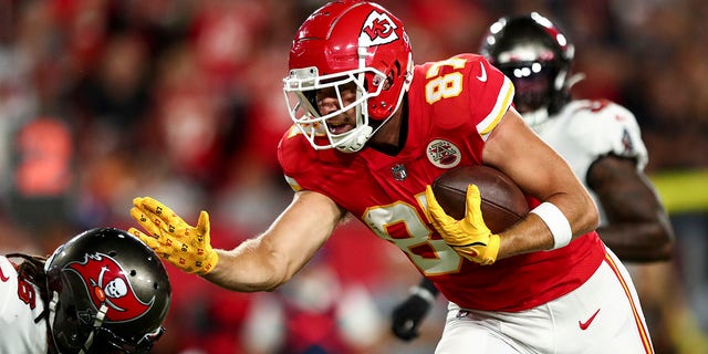 Kansas City Chiefs' Travis Kelce scored a touchdown for Logan Ryan of the Buccaneers on Oct. 2, 2022 at Raymond James Stadium in Tampa, Florida.