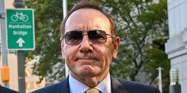 Kevin Spacey leaves a New York courthouse after jury finds the former "House of Cards" actor not liable for sex abuse suit filed by Anthony Rapp.