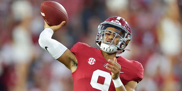 Bryce Young of the Alabama Crimson Tide throws a pass against the Vanderbilt Commodores during the first half at Bryant-Denny Stadium Sept. 24, 2022, in Tuscaloosa, Ala.