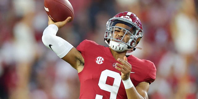 Bryce Young of the Alabama Crimson Tide throws a pass against the Vanderbilt Commodores during the first half at Bryant-Denny Stadium Sept. 24, 2022, in Tuscaloosa, Ala.