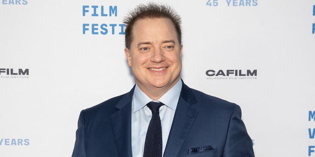 Brendan Fraser mentioned that for the past few years he has been attending fan conventions and is thrilled that people line up to see him.