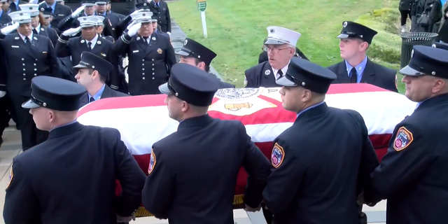 NYC paramedic funeral: FDNY EMS Alison Russo posthumously promoted to ...