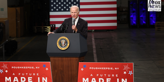 Präsident Biden besucht IBM