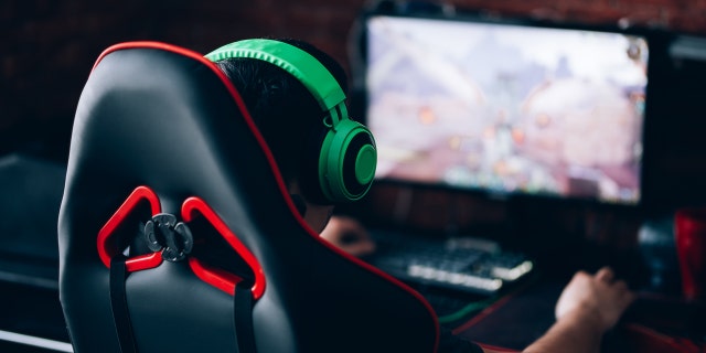 GamerCityNews gaming Kids may like video gaming, but health experts fret about the 'fuel' they may be using to 'win'
