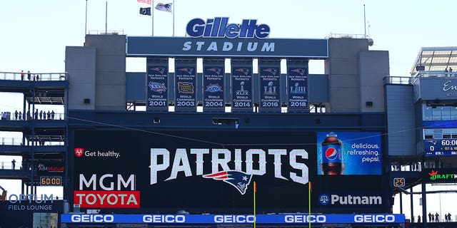 A former employee at Uncle Maddio's Pizza in Minot, North Dakota, was signed to the New England Patriots.