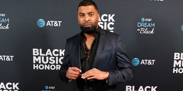 51-year-old artist Ginuwine, reportedly was unconscious after he dunked himself underwater while holding his breath in a glass box with heavy chains on the outside.