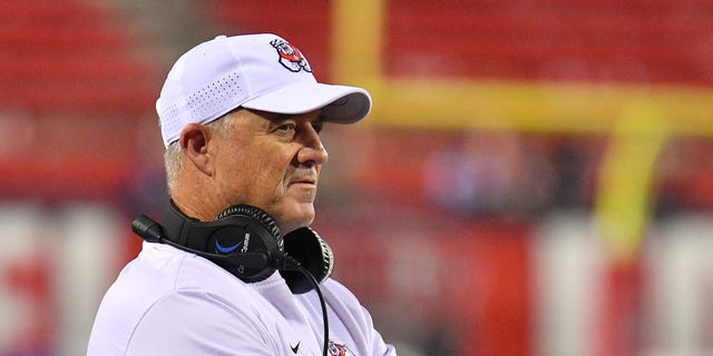 Fresno State head coach Jeff Tedford looks on during the game against UNLV at Sam Boyd Stadium on Nov. 3, 2018, in Las Vegas.
