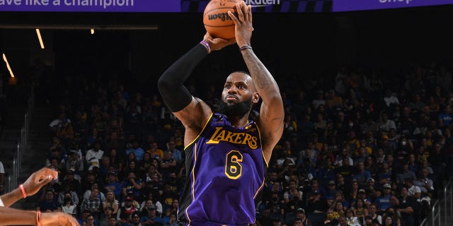 LeBron James #6 of the Los Angeles Lakers shoots the ball during the game against the Golden State Warriors on Oct. 18, 2022 at Chase Center in San Francisco, California.