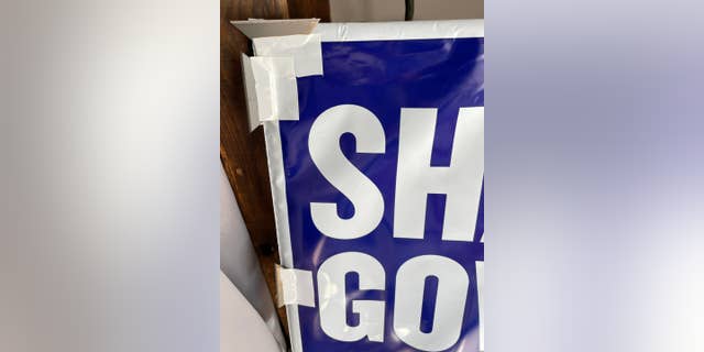An up-close look at razor blades taped to a sign for Josh Shapiro, a Democrat running for governor in Pennsylvania. (Upper Makefield Police Department)