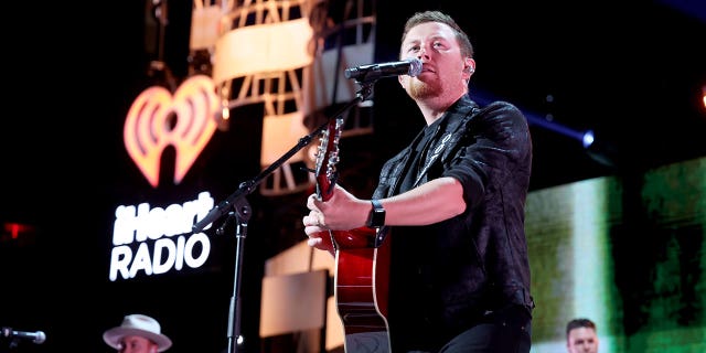 Scotty McCreery and his wife Gabi welcome their first baby 3 The country singer won "american idol" during the show's 10th season.