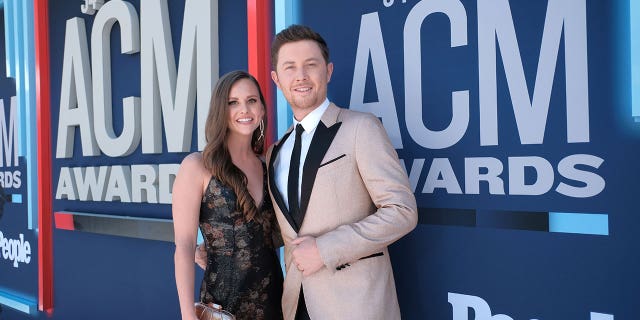 Scotty McCreery and his wife Gabi welcome their first baby 2 Scotty McCreery and his wife Gabi welcomed their first baby, Merrick Avery McCreery, on October 24, 2022.