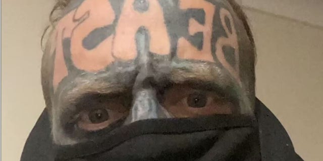 Suspect Jaimes Sutton changed his Facebook profile before his arrest to a selfie with half of his face covered.