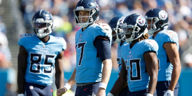 Malik Willis #7 of the Tennessee Titans looks on against the Indianapolis Colts during the first half at Nissan Stadium on October 23, 2022 in Nashville, Tennessee.