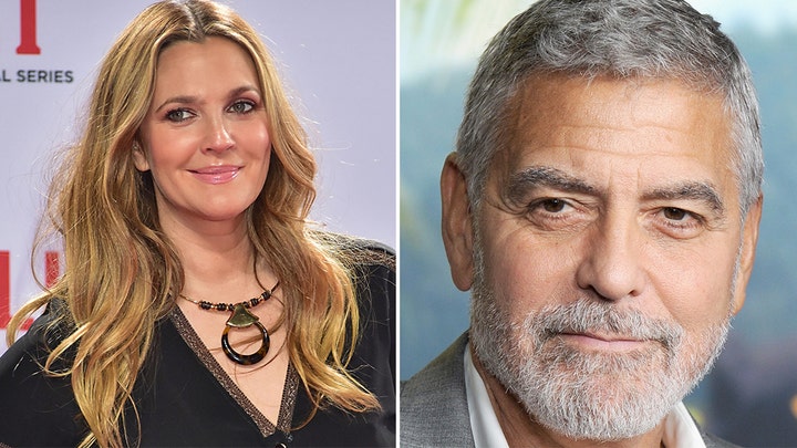 George Clooney and Julia Roberts say they 'openly love each other' at the 'Ticket to Paradise' Los Angeles premiere