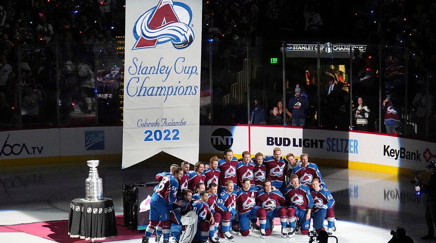 Colorado Avalanche raise Stanley Cup championship banner into Ball Arena  rafters - CBS Colorado