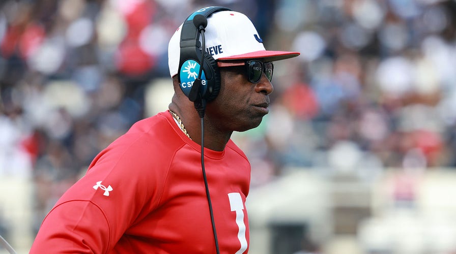 Deion Sanders announces he's new Jackson State Tigers football