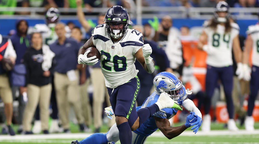 Seahawks' offense outduels Lions, Rashaad Penny rushes for over 150 yards