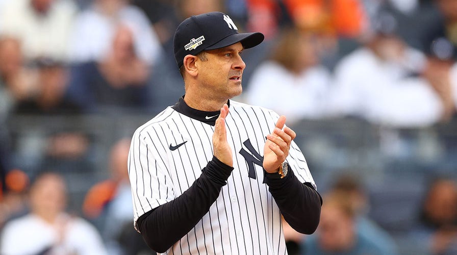 Yankees owner Hal Steinbrenner endorses Aaron Boone to return as manager