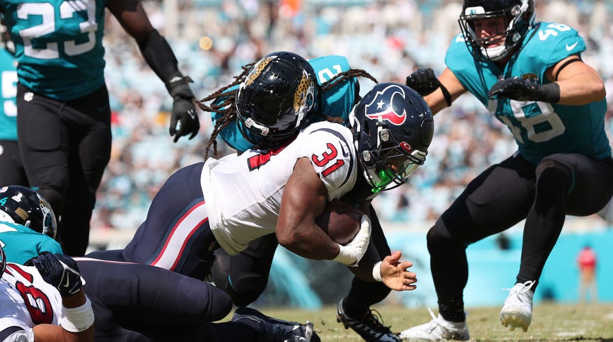 Texans collect first win of season on Dameon Pierce's late touchdown run vs  Jaguars