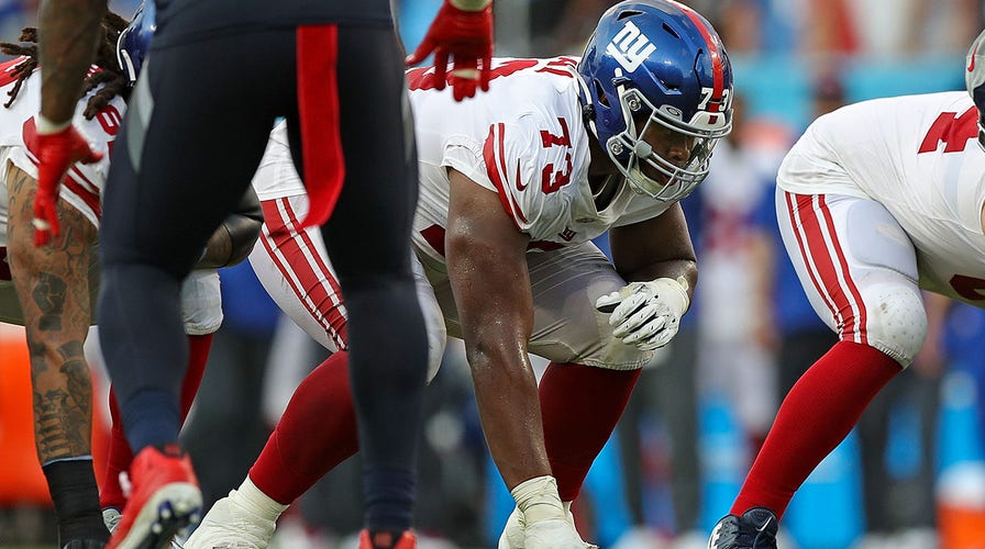 Giants right tackle Evan Neal in concussion protocol