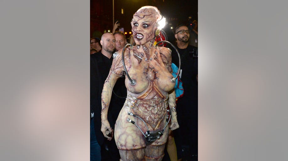 Heidi Klum in a terrifying Halloween costume in 2019