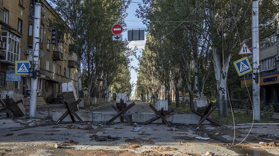 A photo of a street in Bakhmut, Ukraine