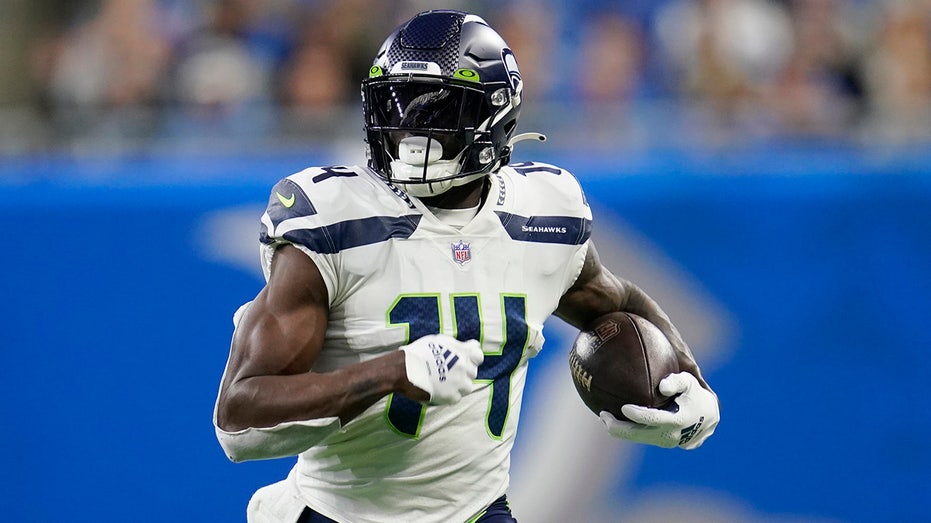 Seattle Seahawks wide receiver Jerry Rice cuts down field against the St.  Louis Rams at Quest field in Seattle, WA.