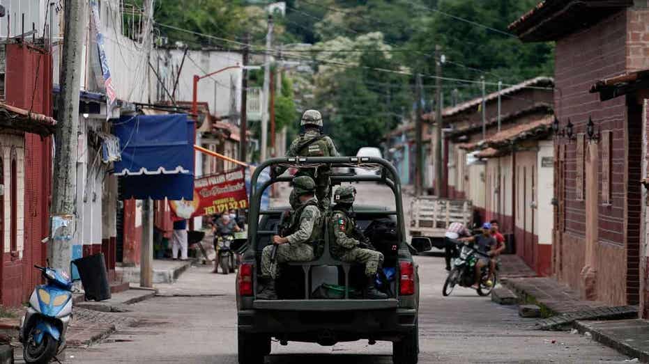 Mexico’s Congress approves reform that allows armed forces to continue performing police work