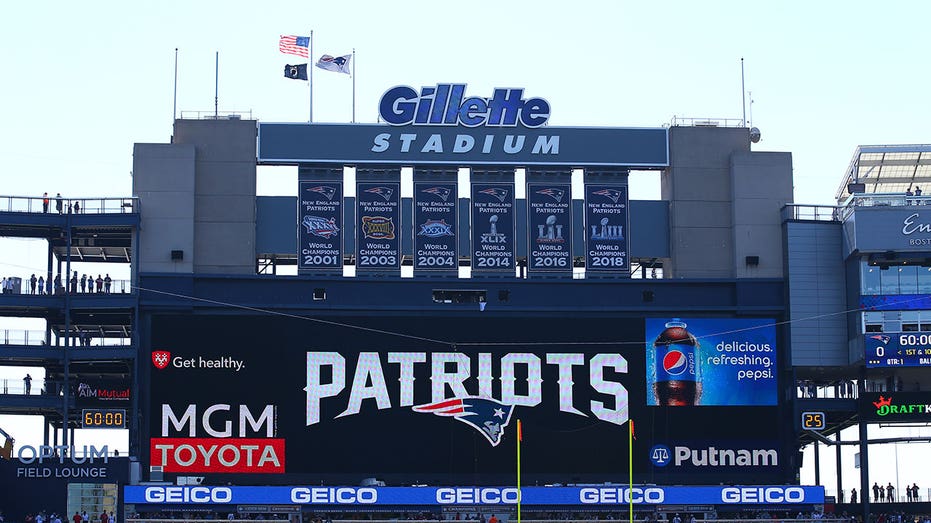 New England Patriots - We've got you covered tonight from Foxboro! Patriots  Unfiltered will stream live from the official Patriots Draft Party on  Patriots.com & Patriots social beginning at 7:30 PM.