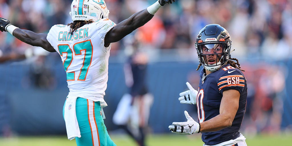 Under Fox, Chicago Bears' penalties, division losses piling up