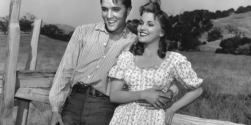On this day in history, Nov. 15, 1956, Elvis makes big-screen debut in 'Love Me Tender' - Vimarsana News
