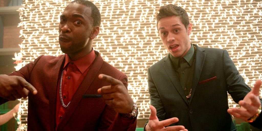 Pete Davidson tells former 'SNL' castmate his NSFW secret to dating famous women - Vimarsana News